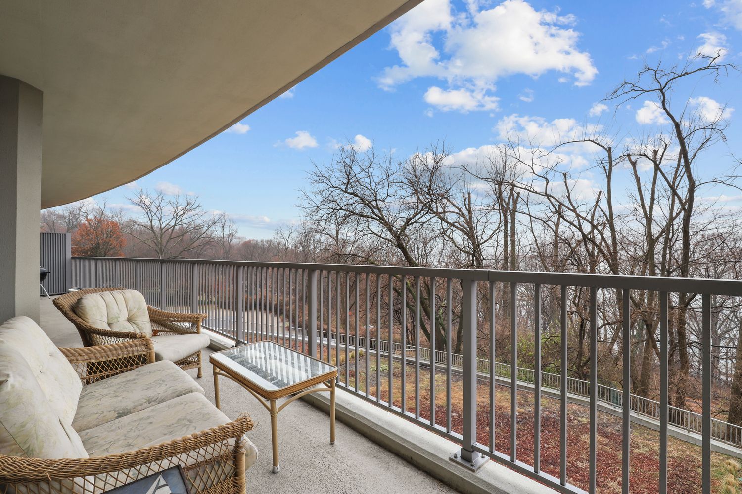 4455 Douglas Avenue, Unit 3FE Bronx, NY 10471 - Photo 21 of 53 a view of a balcony with furniture
