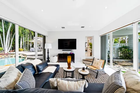 $1,725,000 | 1133 Northeast 88th Street, Miami, FL 33138