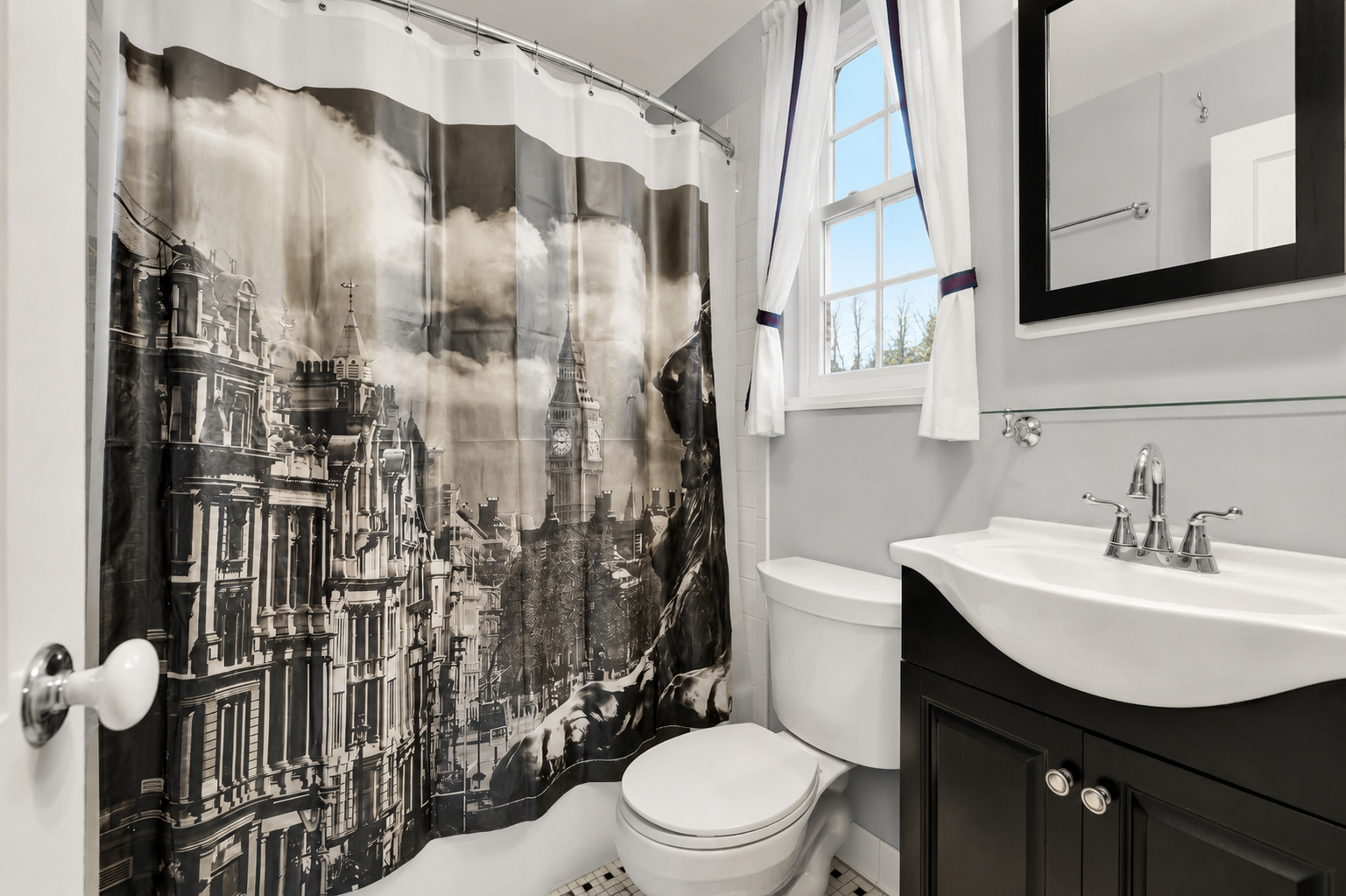 1607 Ballard Street Silver Spring, MD 20910 - Photo 14 of 32 Gallery Image 14