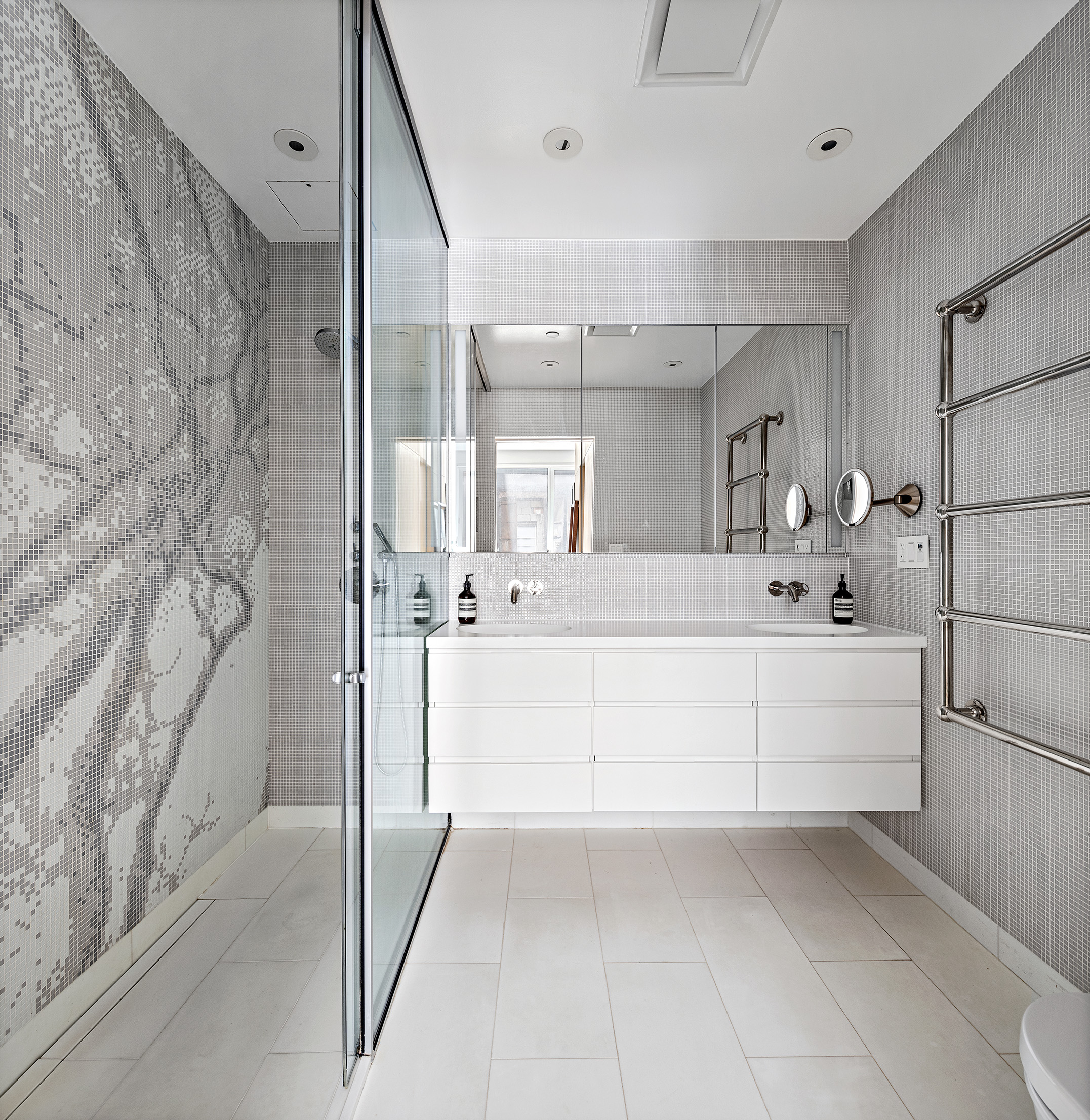 93 Reade Street, Unit 3 Manhattan, NY 10013 - Photo 8 of 12 a bathroom with a bathtub and a sink