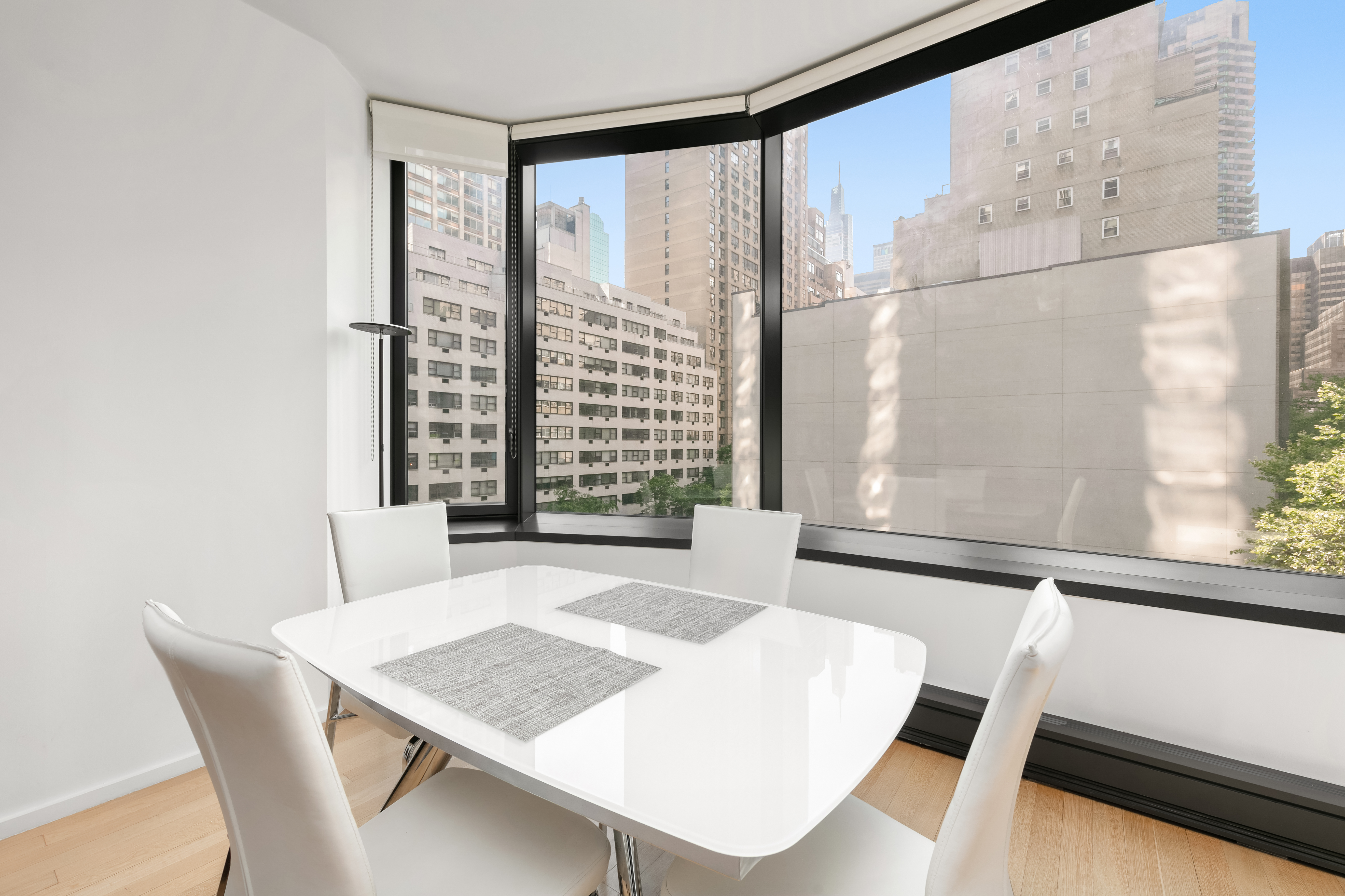50 United Nations Plaza, Unit 6C Manhattan, NY 10017 - Photo 4 of 15