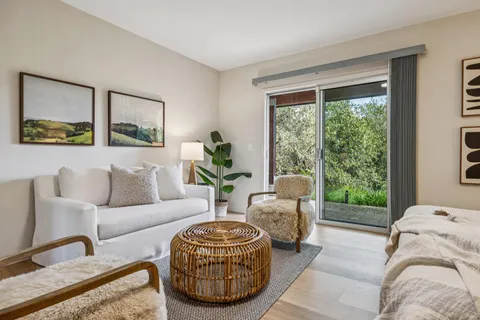 Contact Agent | 17140 Keaton Avenue, Sonoma, CA 95476