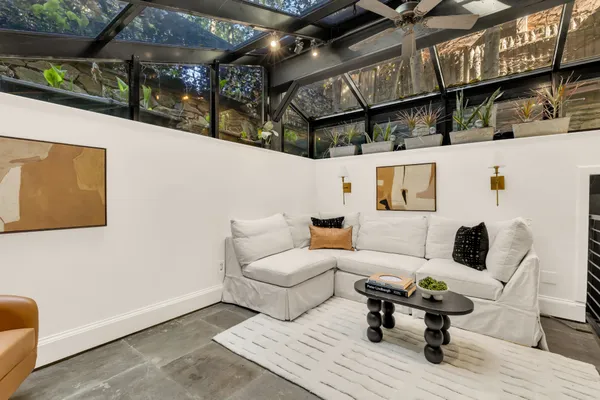 $774,900 | 2009 Columbia Road Northwest, Unit 2, Washington, DC 20009