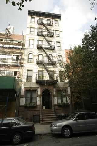 241 East 7th Street, Unit 1B Manhattan, NY 10009 - Photo 5 of 6