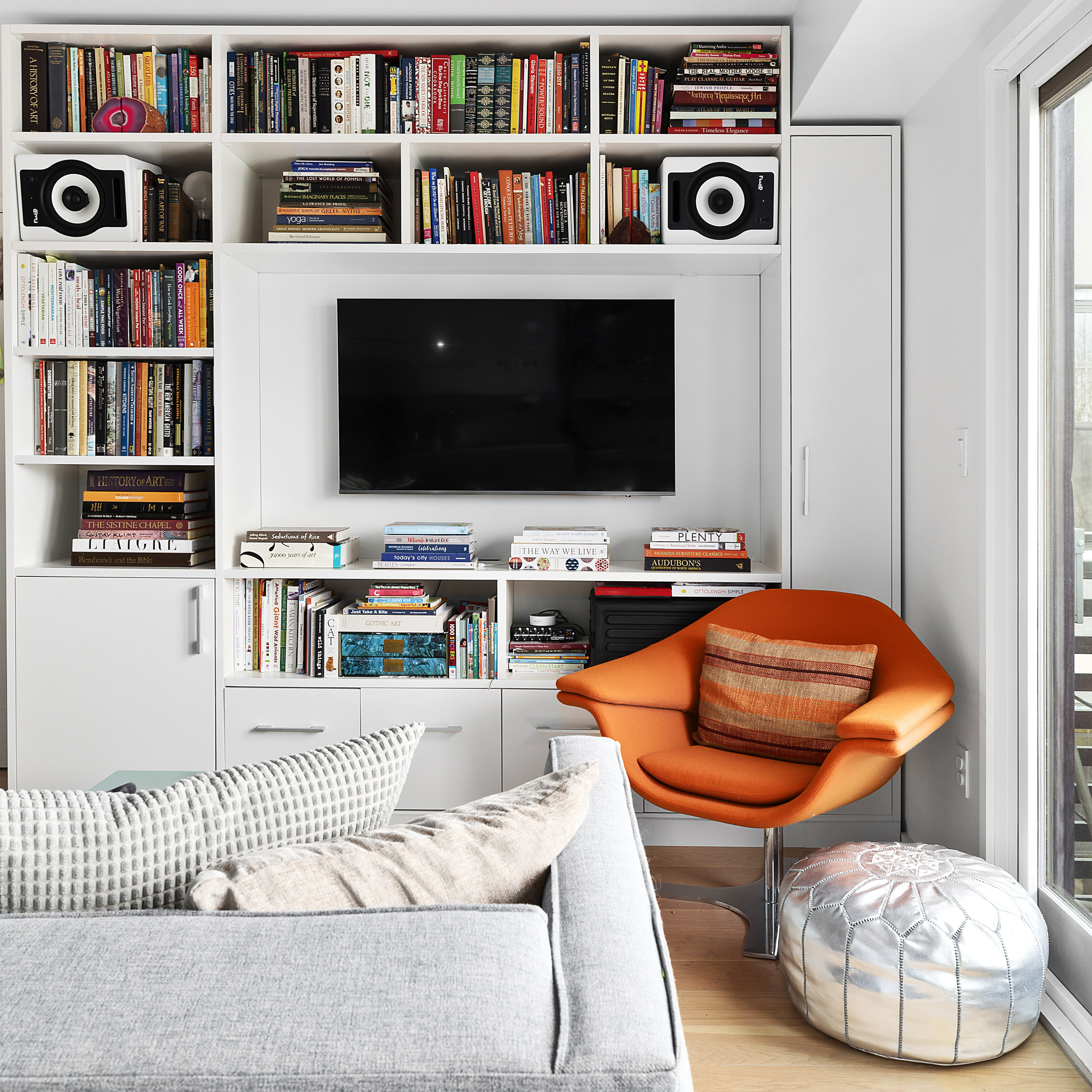 323 20th Street, Unit 4 Brooklyn, NY 11215 - Photo 3 of 11