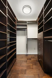 $1,250,000 | 63 East 9th Street, Unit 10L | Greenwich Village