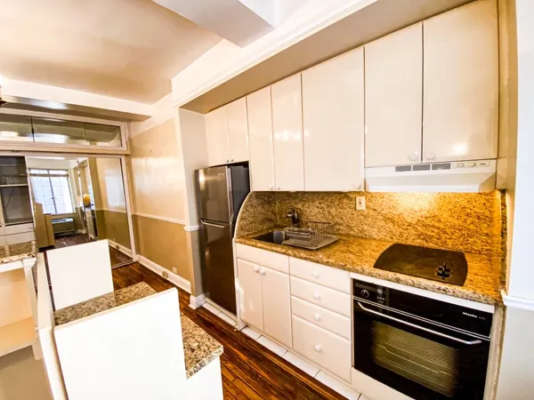 $2,500 | 45 Tudor City Place, Unit 1709 | Midtown East