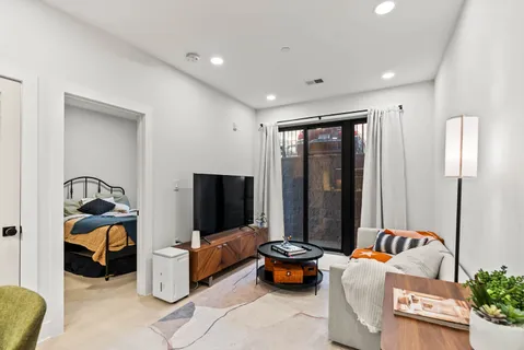 $310,000 | 1471 Harvard Street Northwest, Unit 2, Washington, DC 20009
