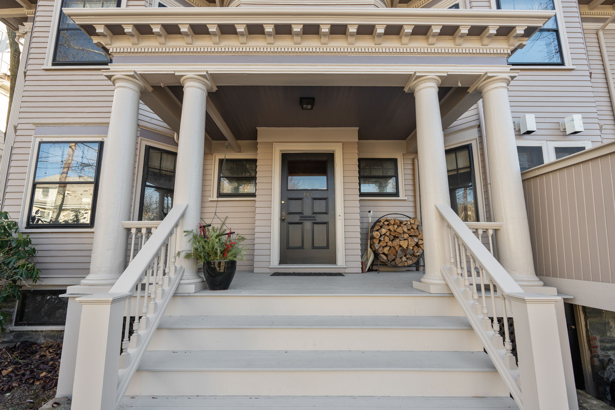 192 Upland Road Cambridge, MA 02140 - Photo 2 of 11