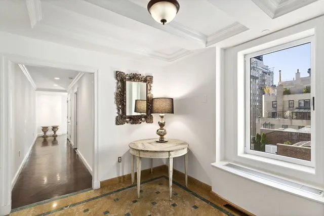 $5,395,000 | 15 East 69th Street, Unit 10D | Lenox Hill