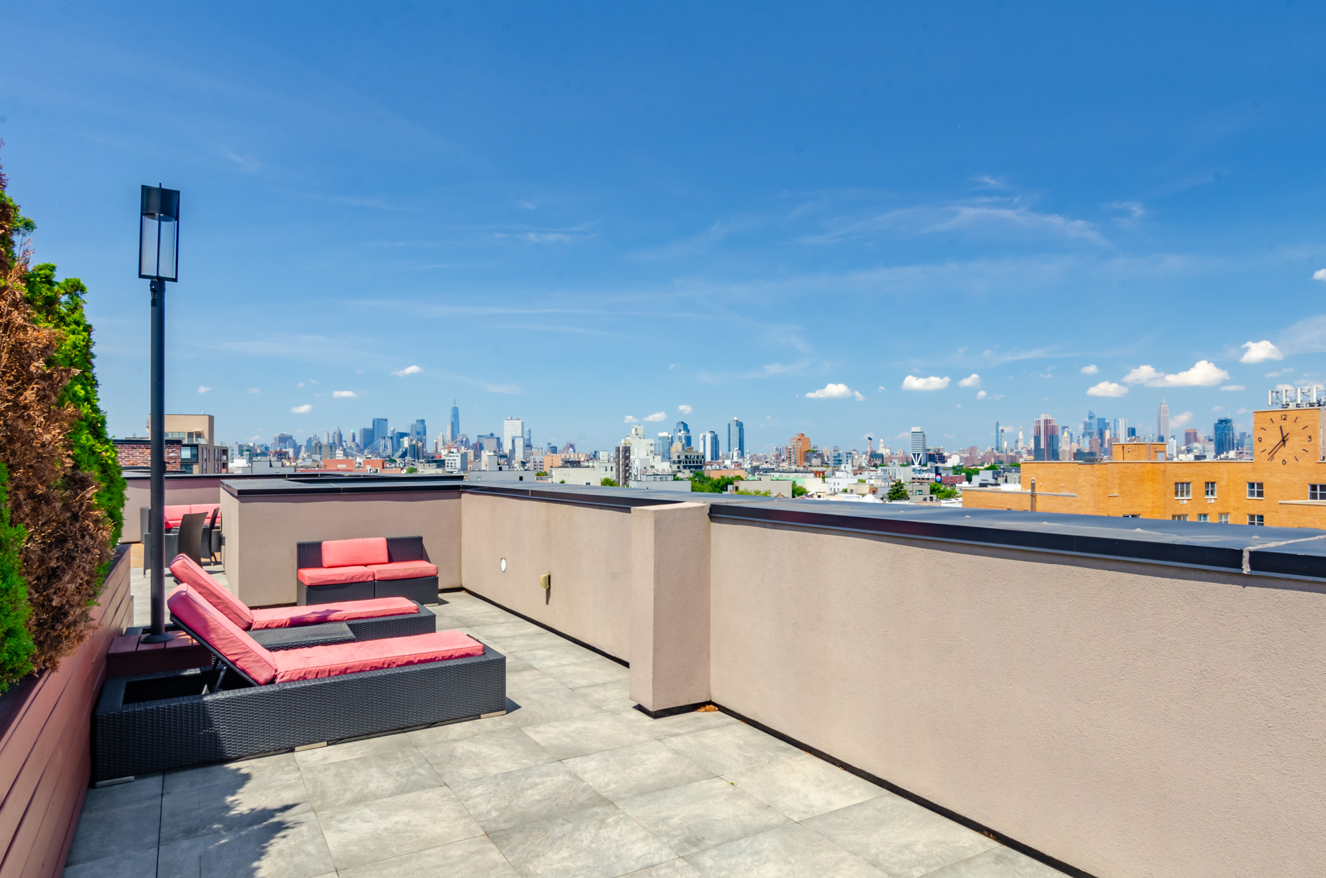 42 Maspeth Avenue, Unit 1B Brooklyn, NY 11211 - Photo 32 of 39 Gallery Image 32