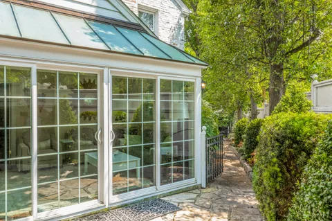 $1,799,999 | 3130 19th Street North, Arlington, VA 22201