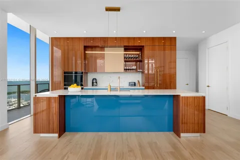 $3,998,000 | 2655 South Bayshore Drive, Unit LPH 2012, Miami, FL 33133