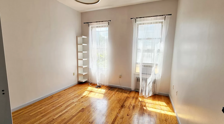 274 Devoe Street, Unit 2L Brooklyn, NY 11211 - Photo 5 of 9