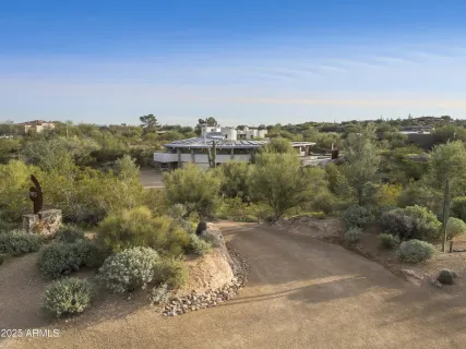$2,650,000 | 7915 East Primrose Path, Carefree, AZ 85377