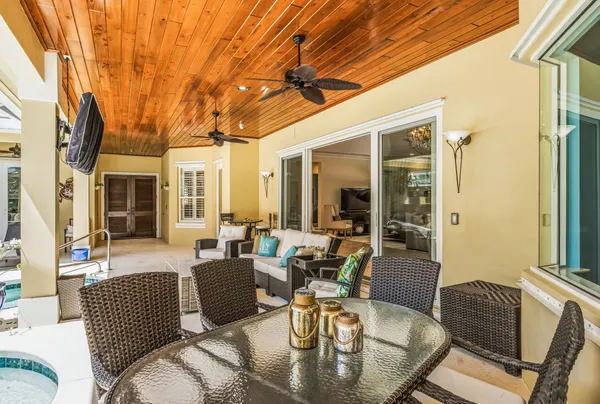 $1,160,000 | 9140 Seasons Terrace, Vero Beach, FL 32963