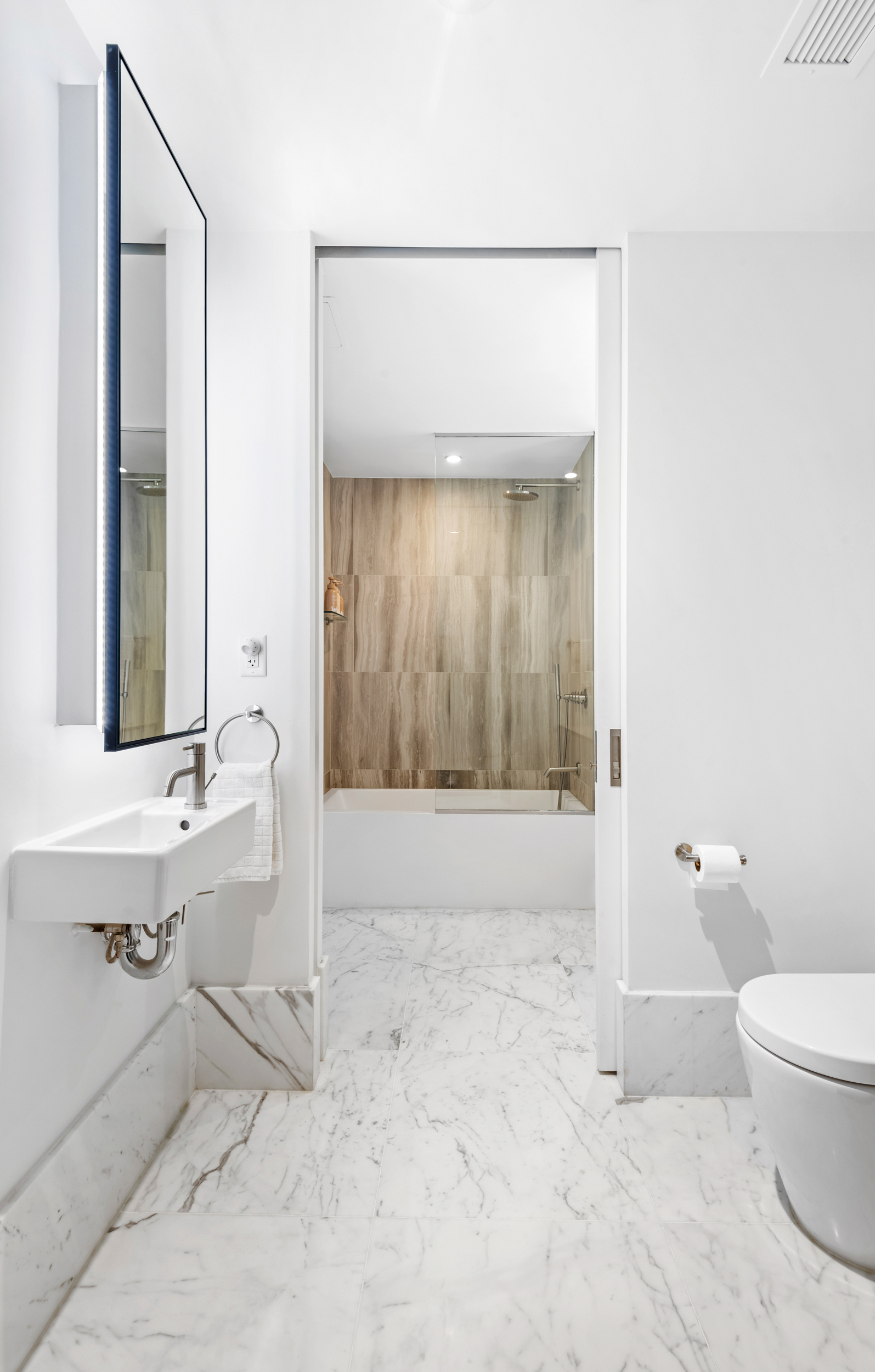 429 Kent Avenue, Unit 329 Brooklyn, NY 11249 - Photo 5 of 14