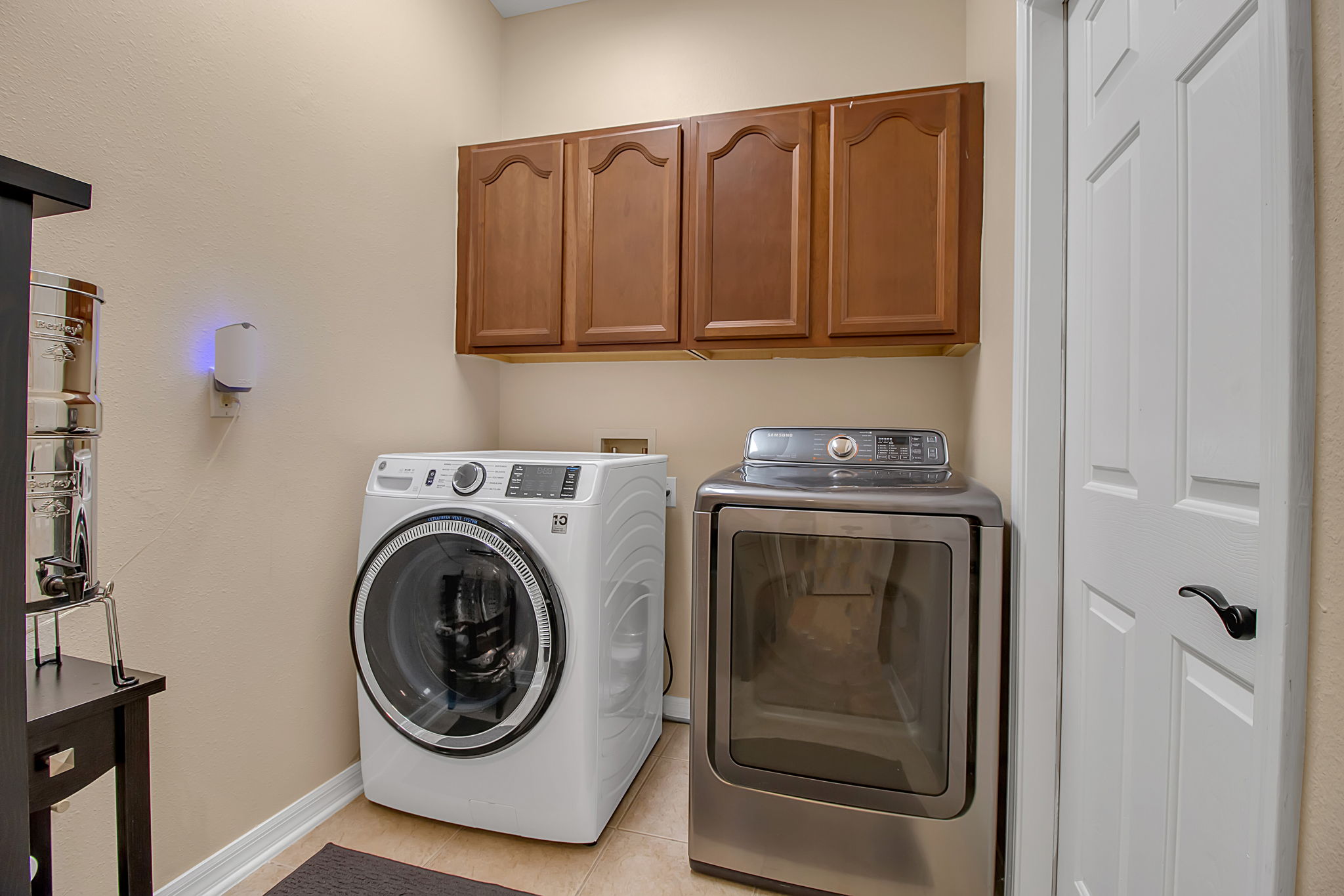 6106 34th Court East Bradenton, FL 34203 - Photo 52 of 69 a utility room with dryer and washer