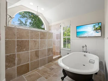 $879,000 | 515 West Palm Valley Drive, Oviedo, FL 32765