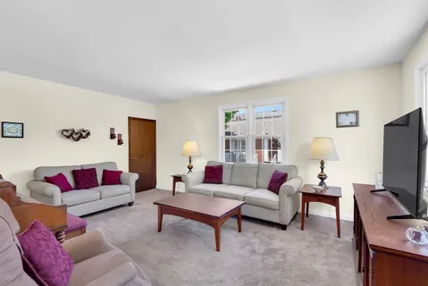 $645,000 | 63 Broadway, Bayonne, NJ 07002