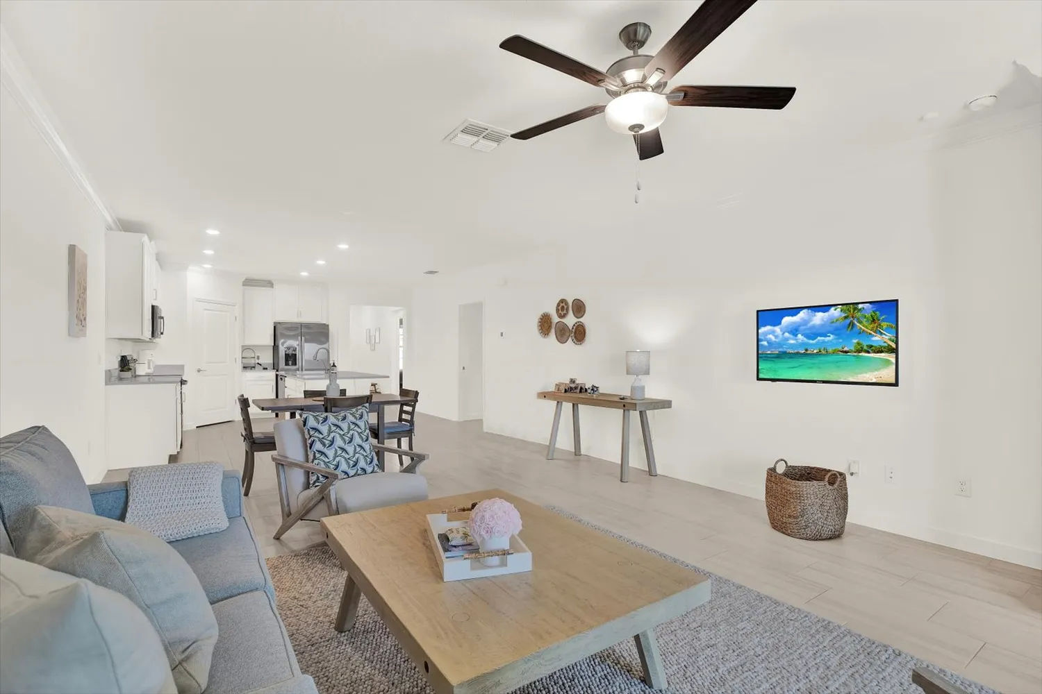 $230,000 | 10998 Gable Dig Loop, San Antonio, FL 33576