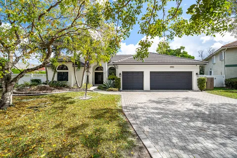 $920,000 | 4447 Northwest 82nd Avenue, Coral Springs, FL 33065