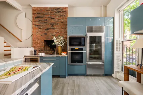 $3,600,000 | 136 State Street, Unit 2 | Brooklyn Heights