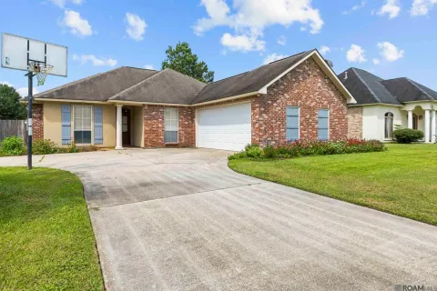 $285,000 | 8929 Worthington Estates Avenue, Baton Rouge, LA 70810