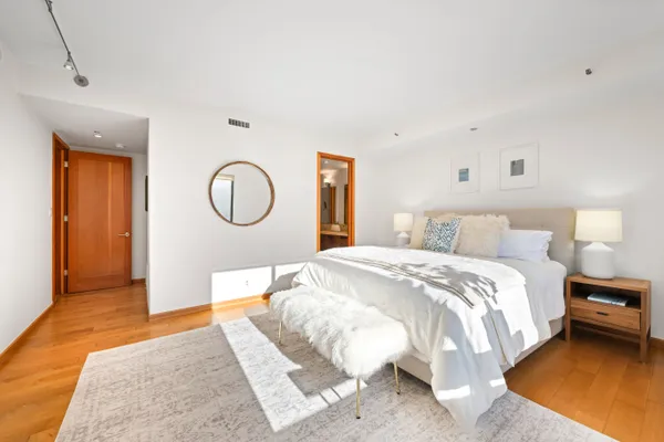 $1,898,000 | 101 Lombard Street, Unit 901W, San Francisco, CA 94111