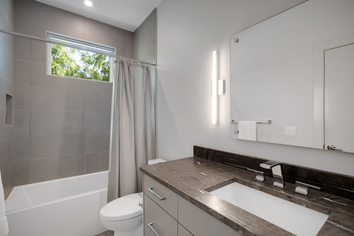 809 Bouldin Avenue Austin, TX 78704 - Photo 21 of 40