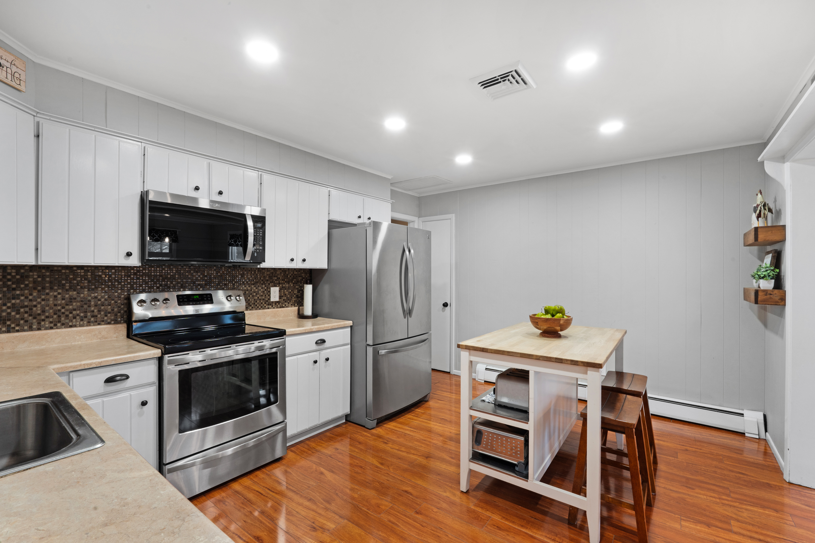 3 Beaver Dam Road Randolph, NJ 07869 - Photo 6 of 34