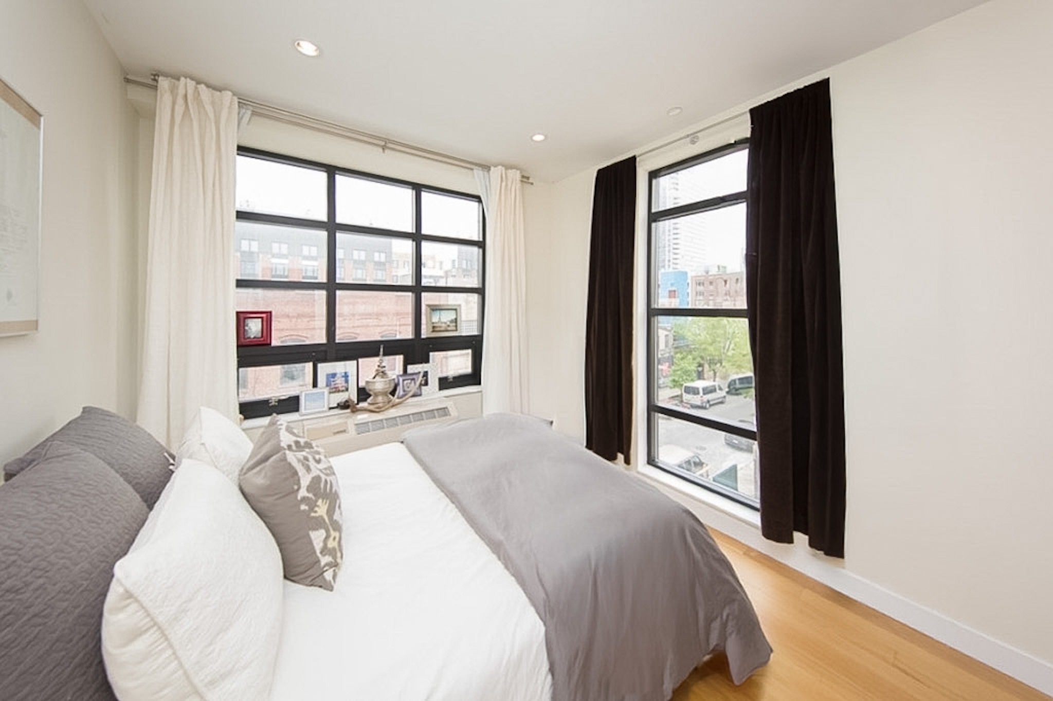 65 North 6th Street, Unit PHD Brooklyn, NY 11249 - Photo 6 of 12