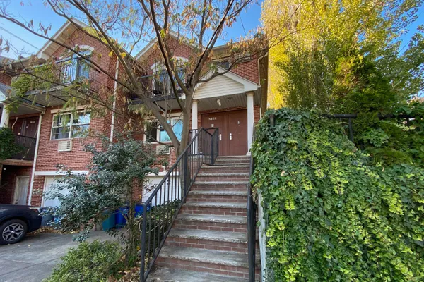 $5,000 | 27-02 12th Street, Unit 1 | Astoria