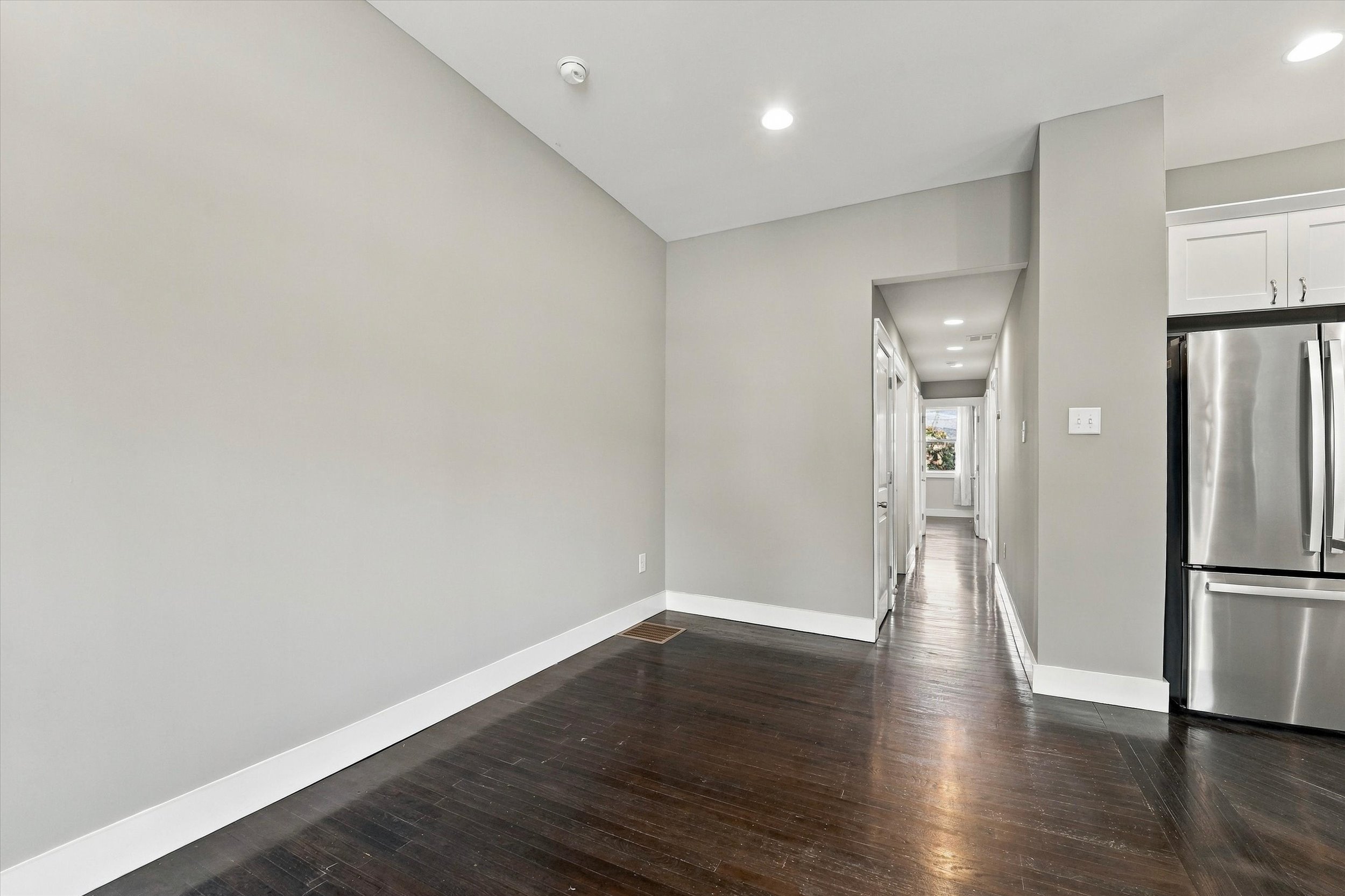 7242 Hill Road Philadelphia, PA 19128 - Photo 5 of 37 Gallery Image 5