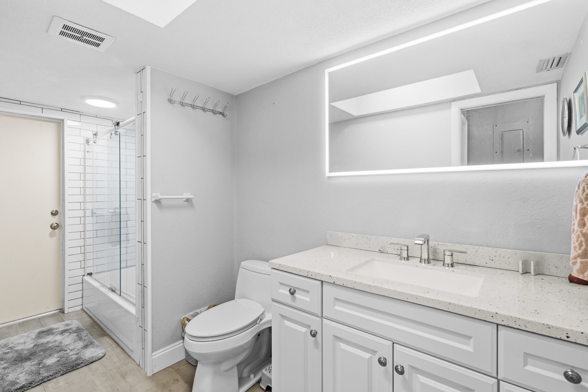 7140 Northwest 10th Court Plantation, FL 33313 - Photo 25 of 43