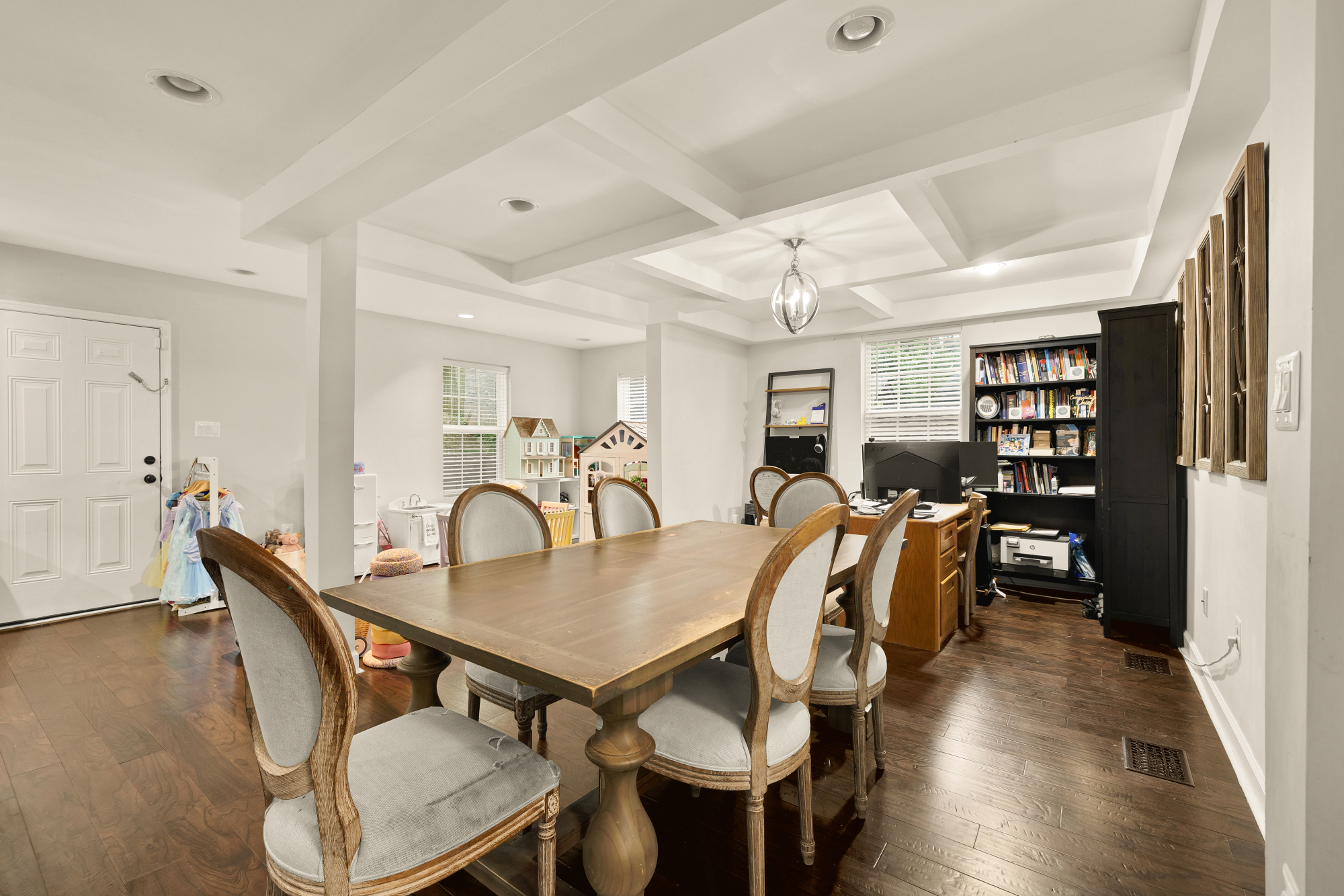 226 Anacostia Road Southeast Washington, DC 20019 - Photo 10 of 39