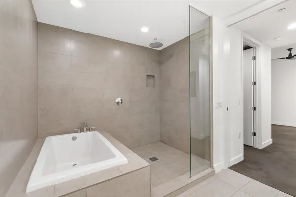 $705,000 | 6001 Carlton Way, Unit 106, Los Angeles, CA 90028