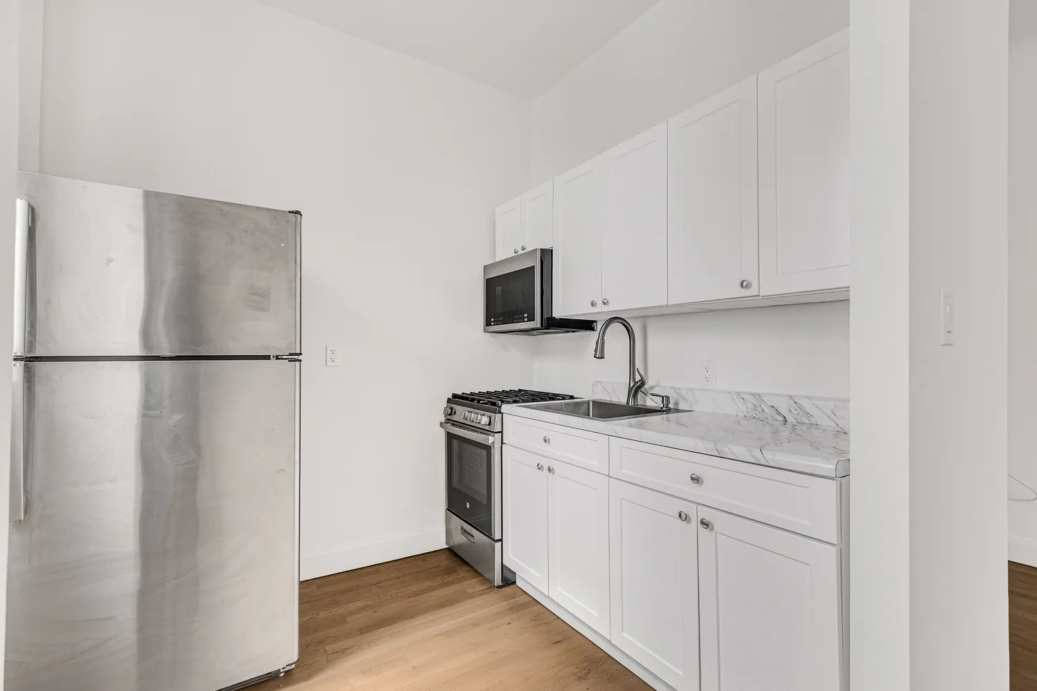 $4,500 | 51 West 81st Street, Unit 9L | Upper West Side