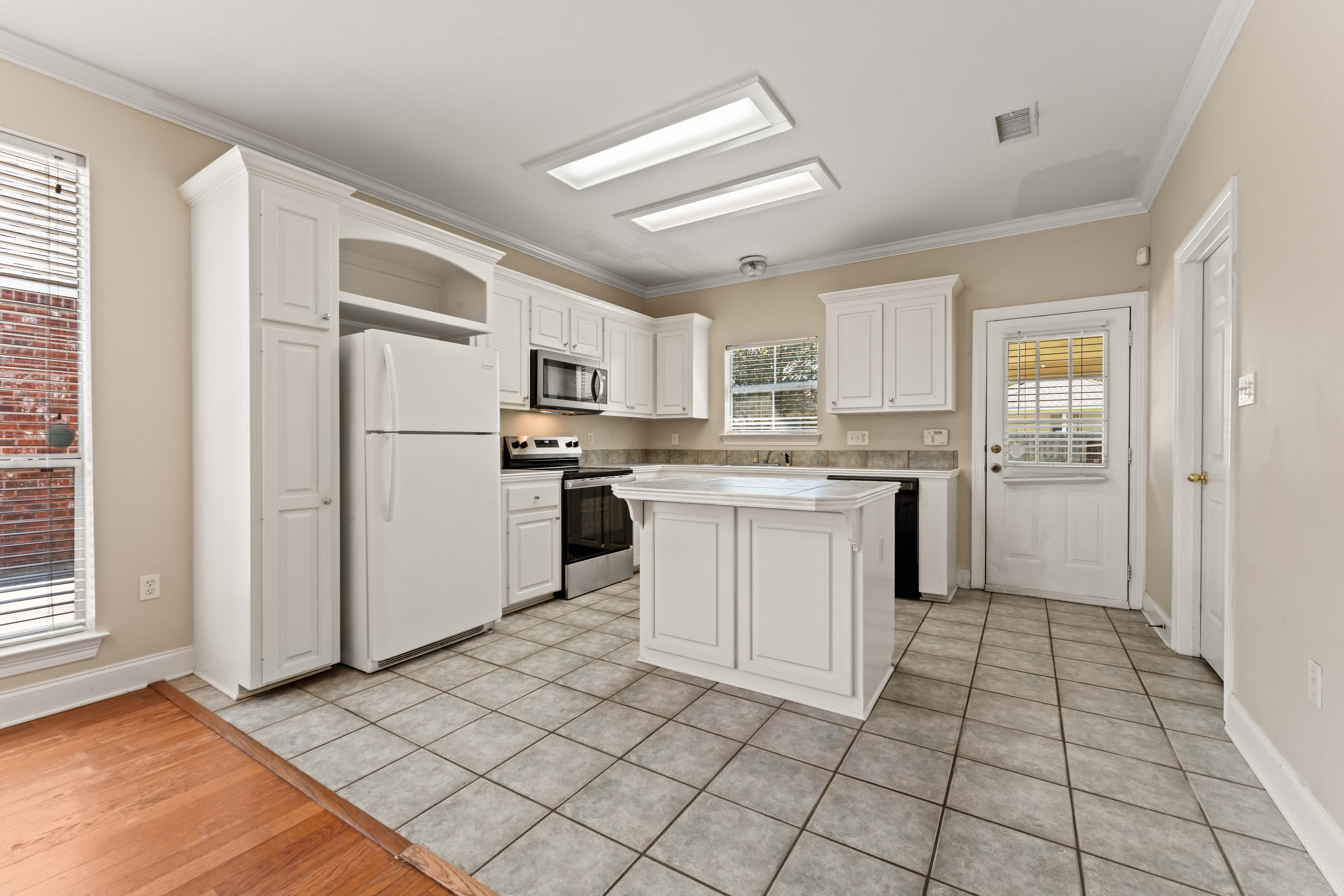 5535 Ducros Drive Baton Rouge, LA 70820 - Photo 6 of 21