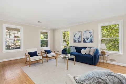 $1,750,000 | 5523 Uppingham Street, Chevy Chase, MD 20815