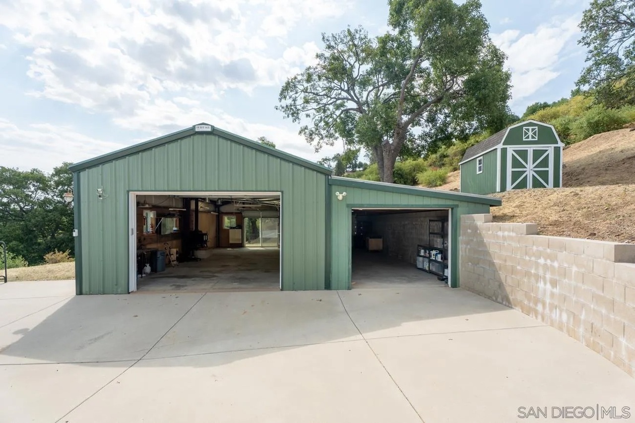 16690 Iron Springs Road Julian, CA 92036 - Photo 23 of 69