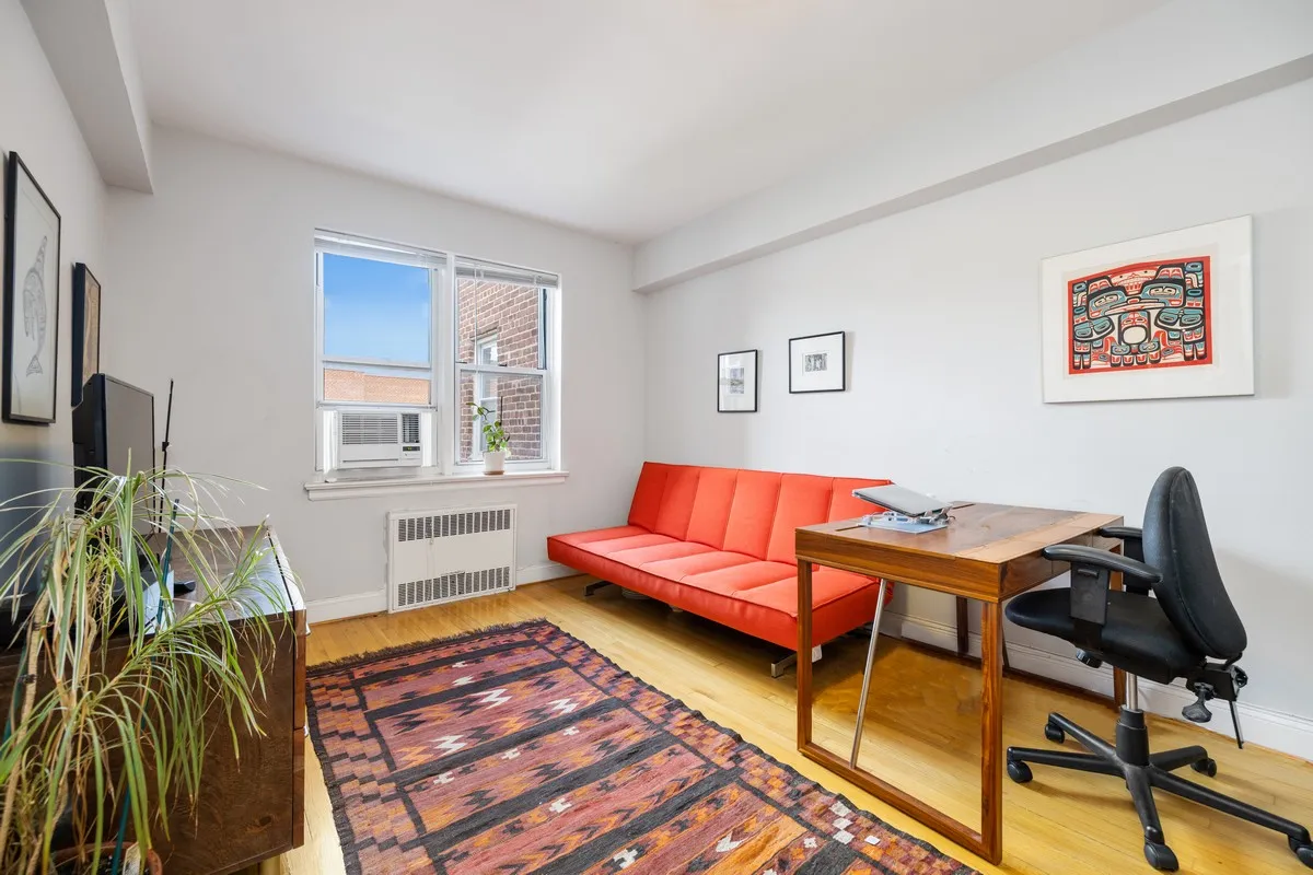 $359,000 | 3850 Hudson Manor Terrace, Unit 6DE | Riverdale