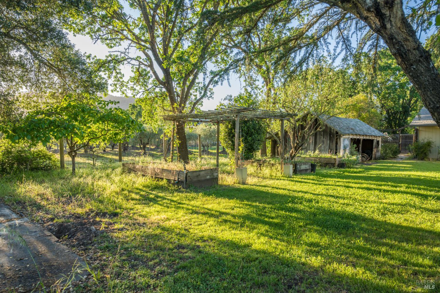 18320-18330 Carriger Road Sonoma, CA 95476 - Photo 36 of 46