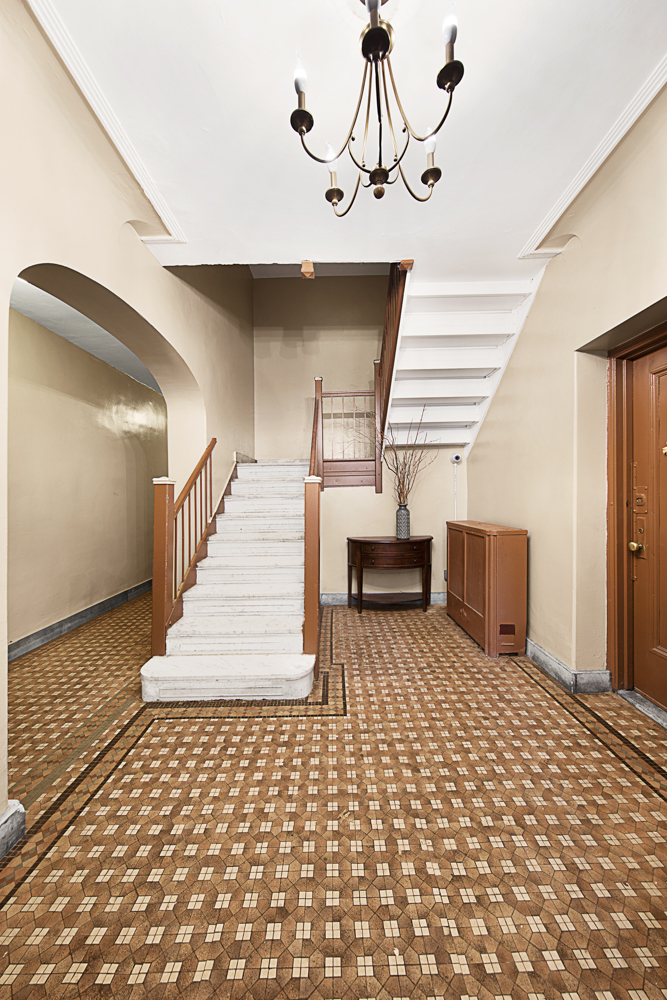 408 8th Avenue, Unit 2A Brooklyn, NY 11215 - Photo 6 of 7 a view of entryway and hall