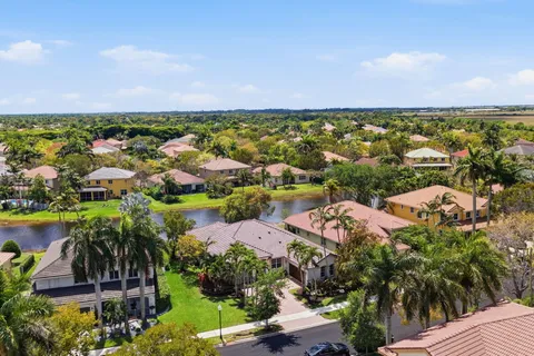 $1,100,000 | 1112 Skylark Drive, Weston, FL 33327