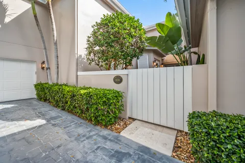 $1,389,000 | 14394 Cypress Island Court, Palm Beach Gardens, FL 33410