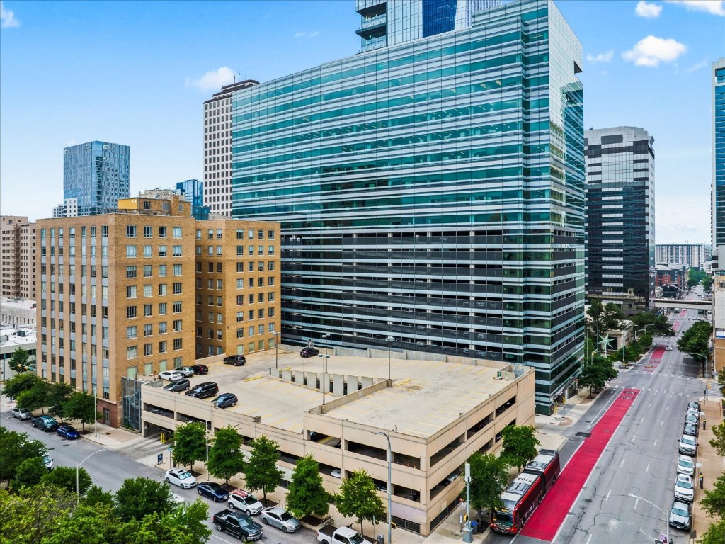 710 Colorado Street, Unit 9E Austin, TX 78701 - Photo 28 of 30