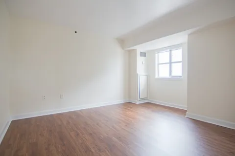 $779,000 | 931 Massachusetts Avenue, Unit 902, Cambridge, MA 02139
