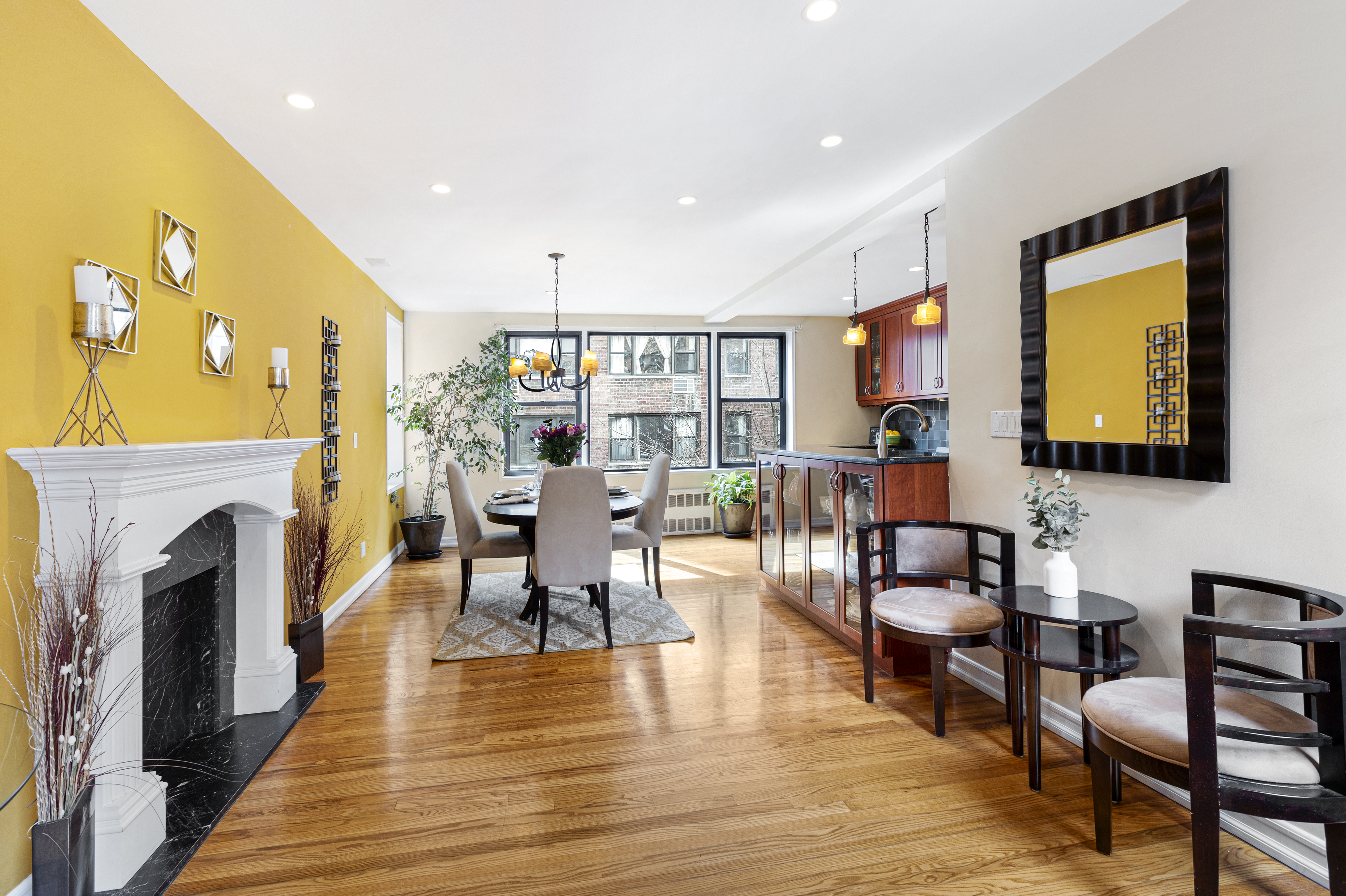 342 East 53rd Street, Unit 6AGH Manhattan, NY 10022 - Photo 2 of 18