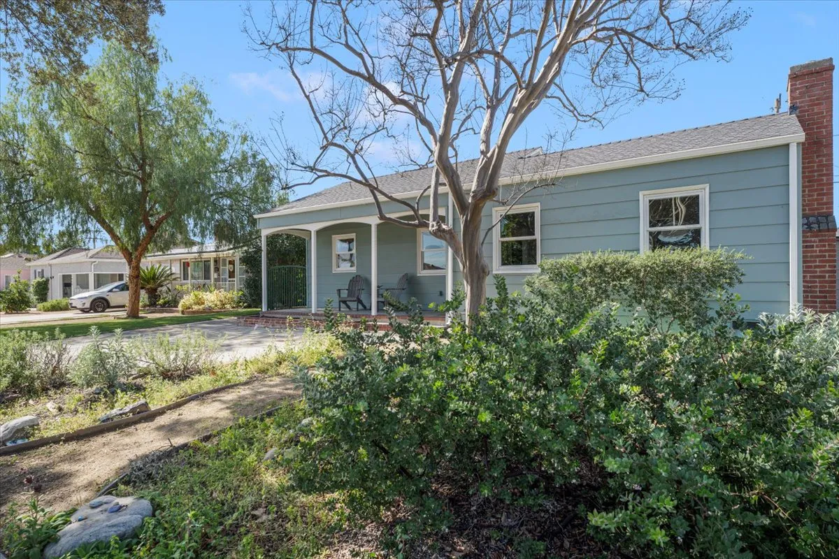 $975,000 | 1927 North Fairview Street, Burbank, CA 91505
